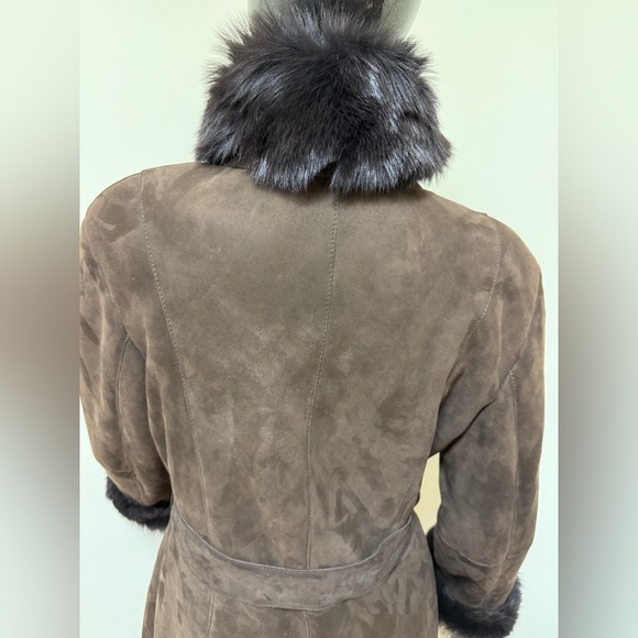 Sold - Picture 5 of 17